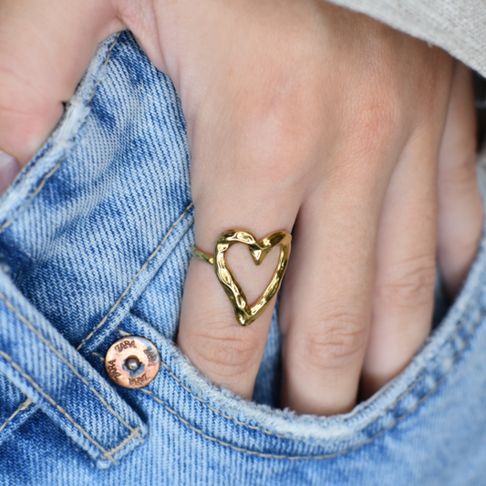 AMOR Ring